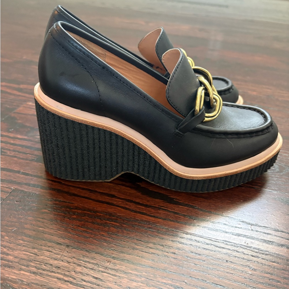 Dolce Vita Black Loafers with Gold Chain